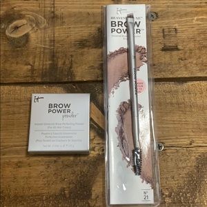 It cosmetics brow powder and brush